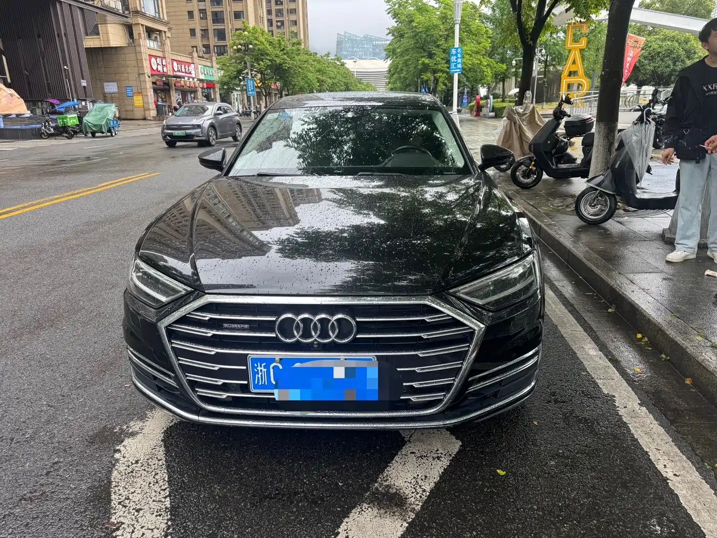 Audi A8 2018 A8L 55 TFSI quattro Launch Premium фото 2