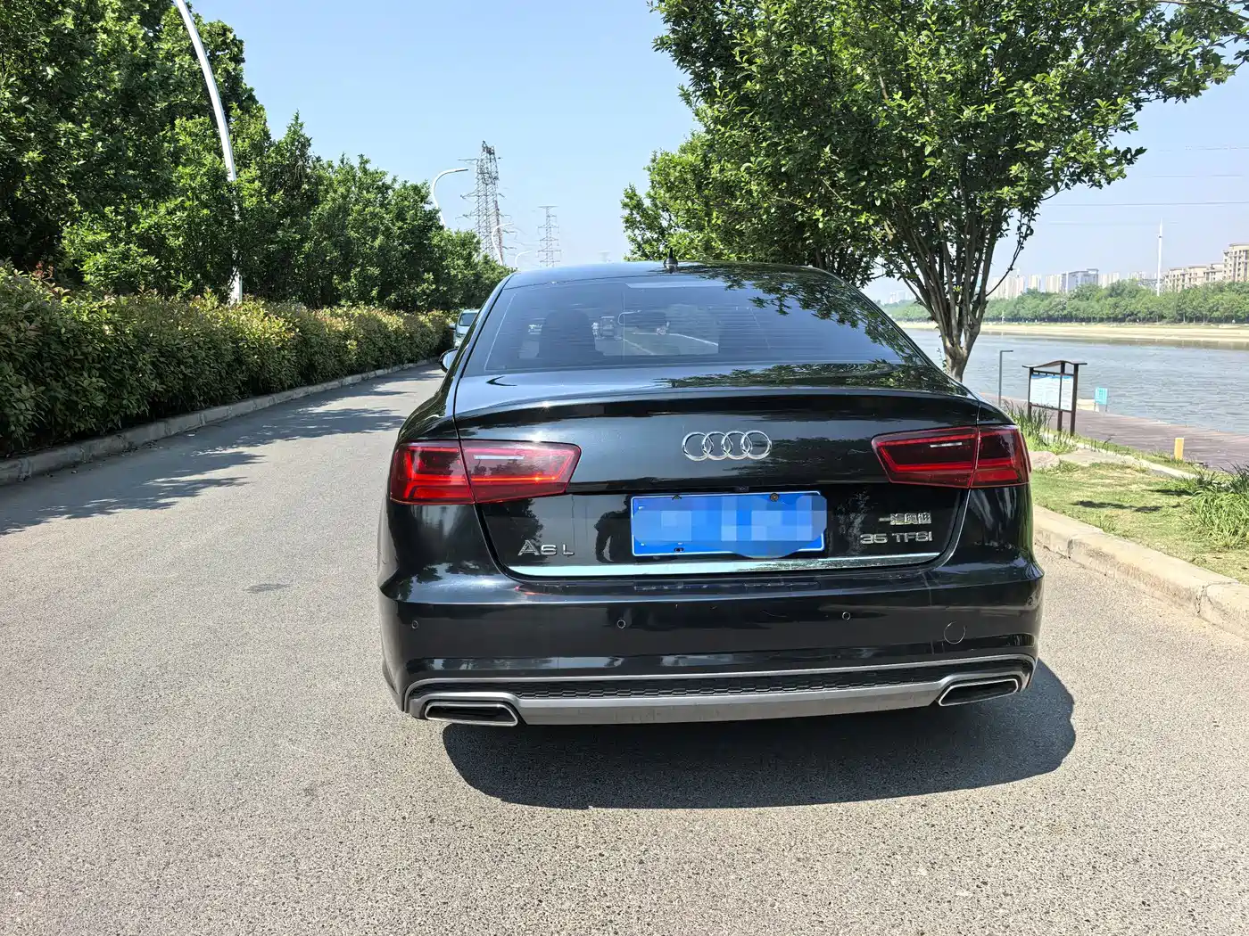 Audi A6L 2018 30th Anniversary 35 TFSI Fashion фото 13