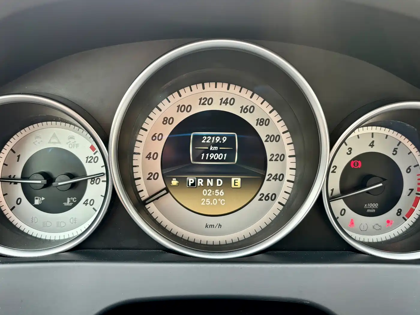 Mercedes-Benz C-Class 2011 C 200 CGI Fashion фото 15