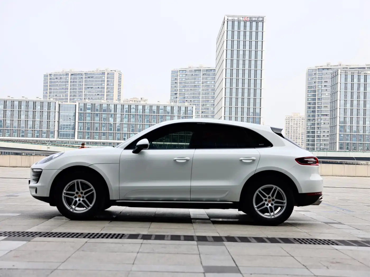 Porsche Macan 2017 Macan 2.0T фото 7
