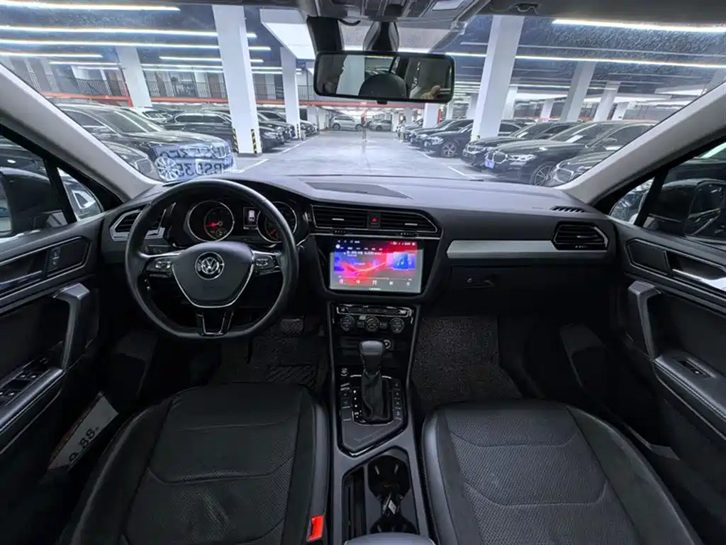 Volkswagen Tiguan L 2020 330TSI Auto 2WD Panorama Comfort China VI фото 5