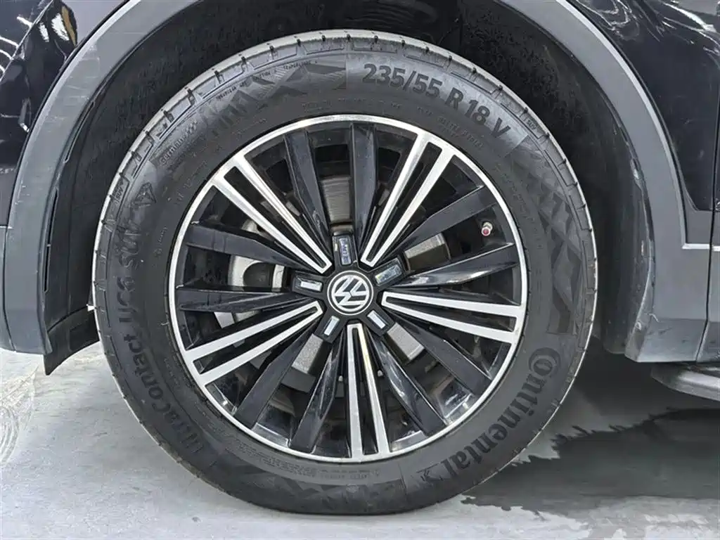 Volkswagen Tiguan L 2020 330TSI Auto 2WD Panorama Comfort China VI фото 13