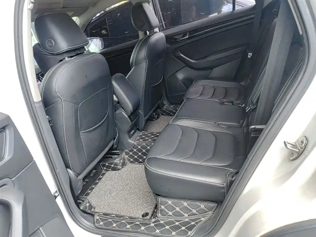 Škoda Kodiaq 2017 TSI330 7-seater 2WD Luxury Edition фото 24