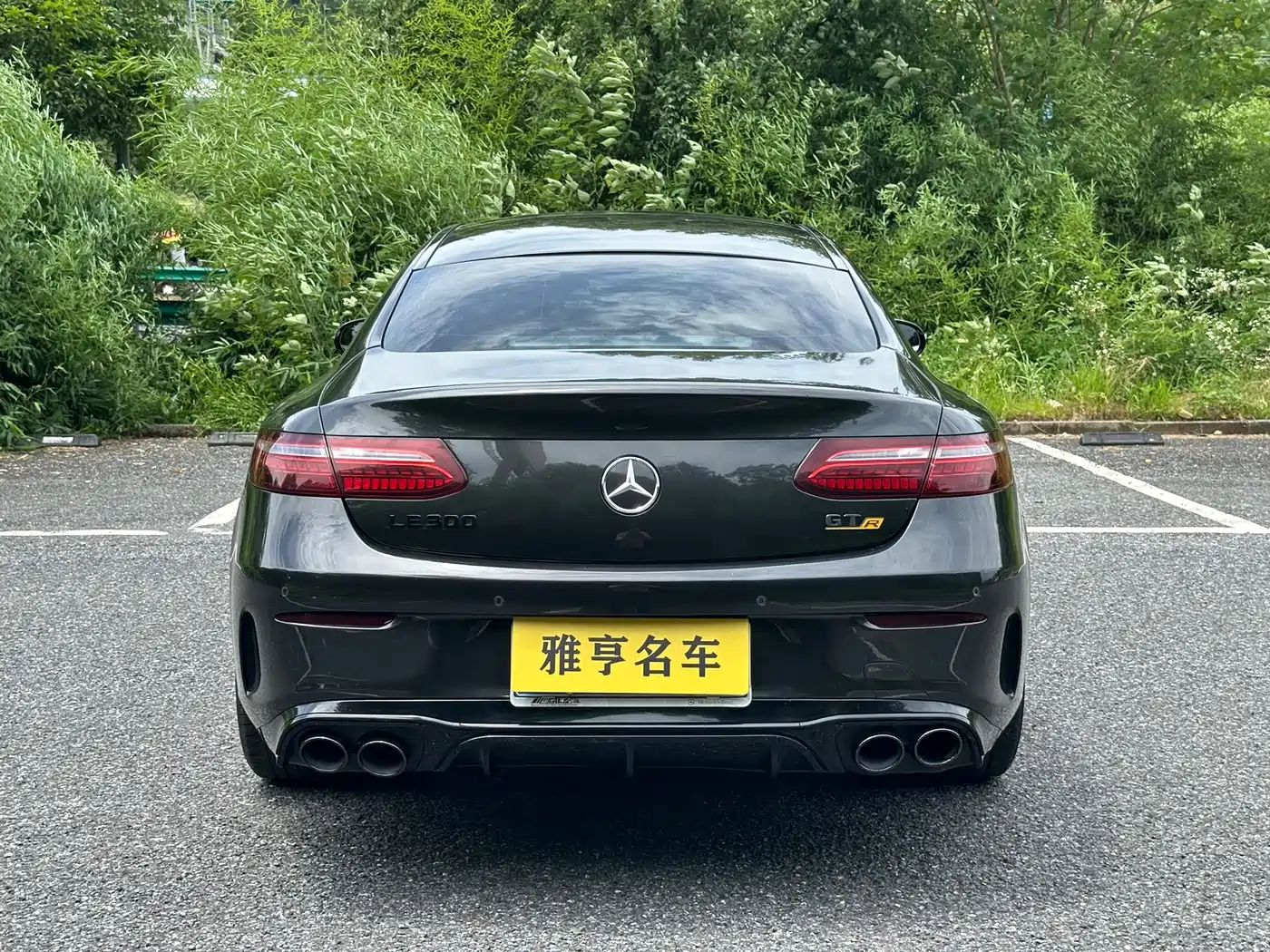 MERCEDES-BENZ E-CLASS (IMPORTED)