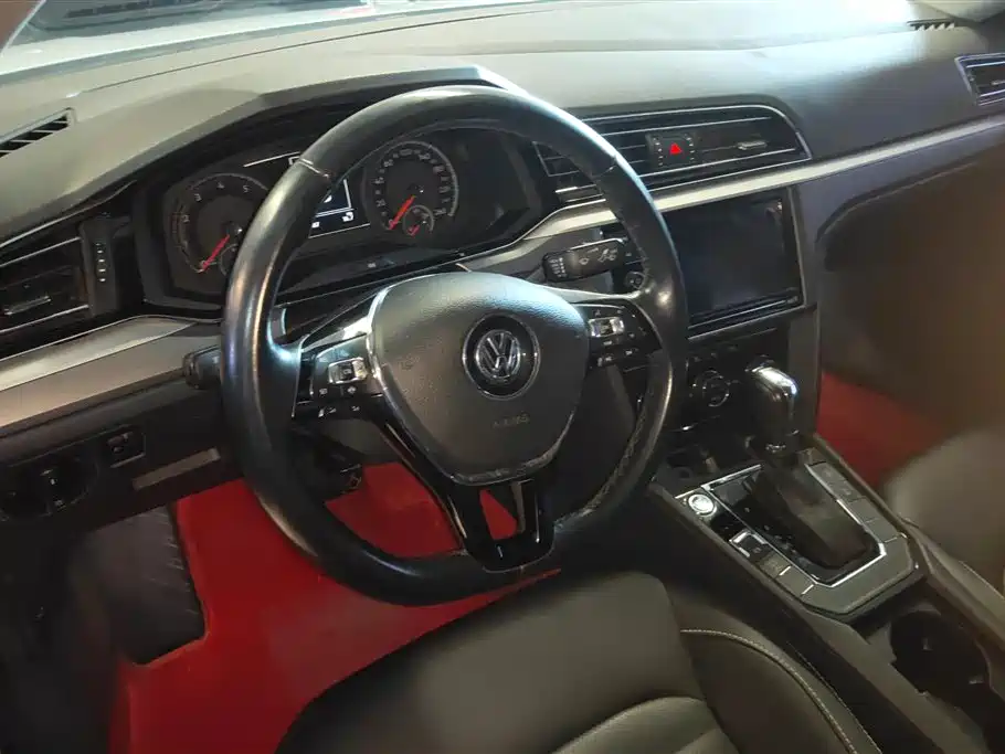 Volkswagen Lamando 2019 280TSI DSG Comfort Edition China VI фото 12