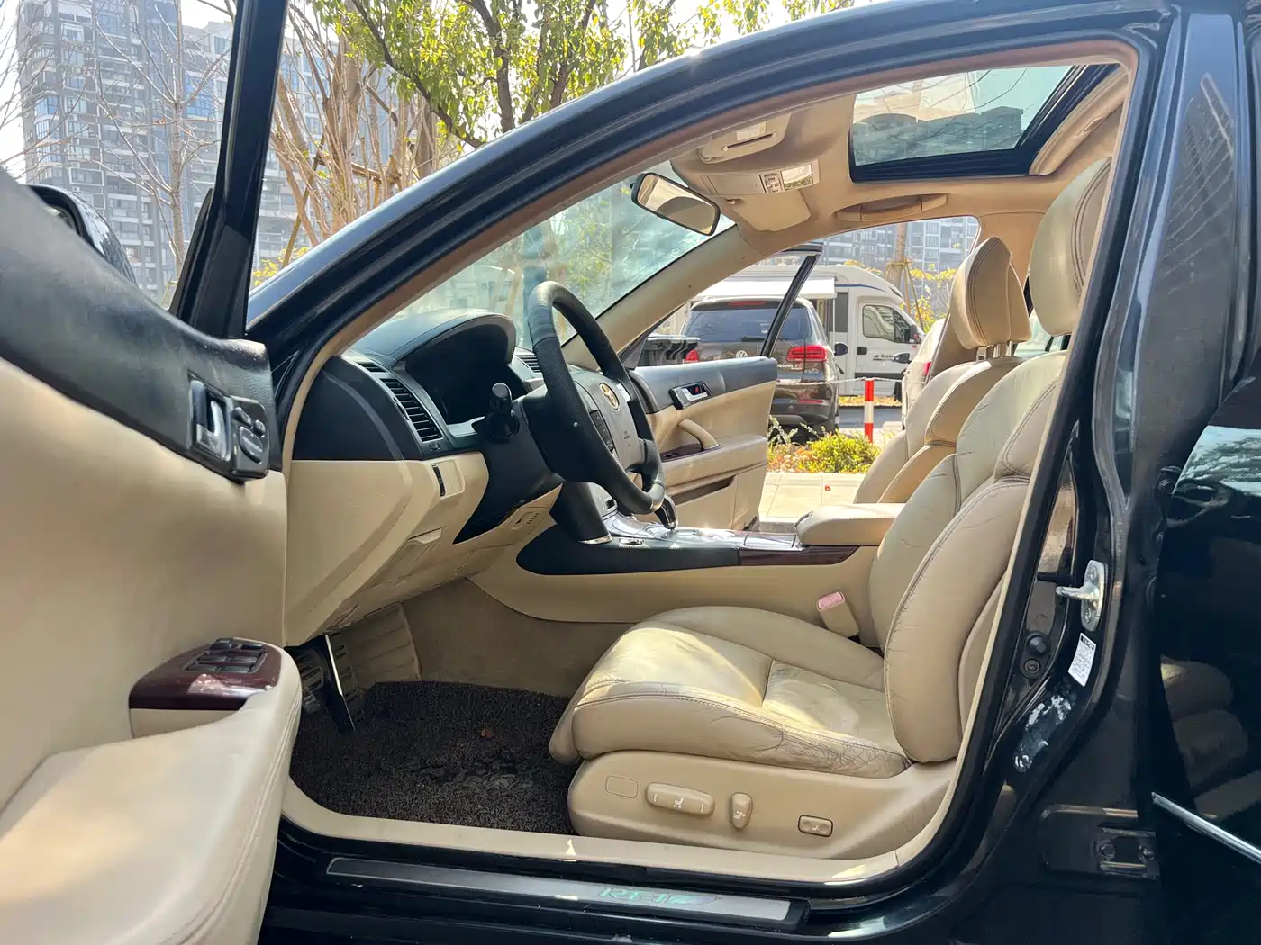 Toyota Reiz 2009 2.5S AVX Edition фото 20