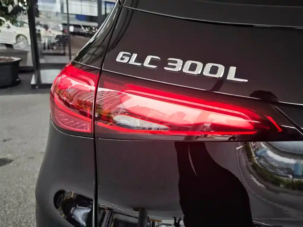 Mercedes-Benz GLC 2025 Facelift GLC 300 L 4MATIC Dynamic 7-seater фото 8