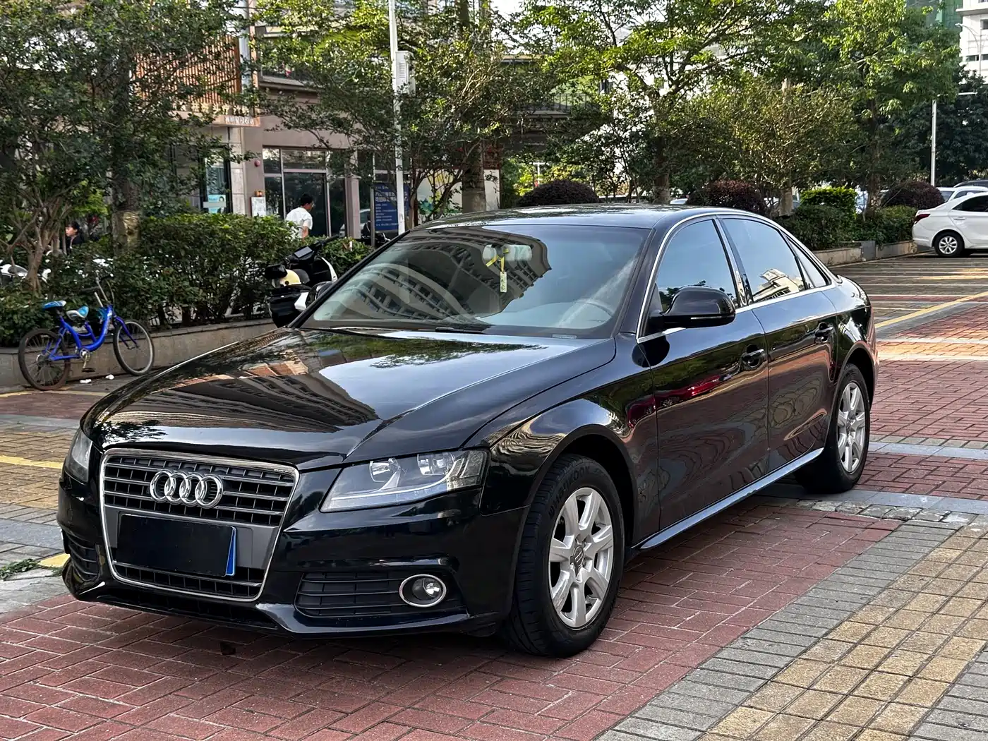 Audi A4L 2012 1.8 TFSI Manual Comfort фото 2