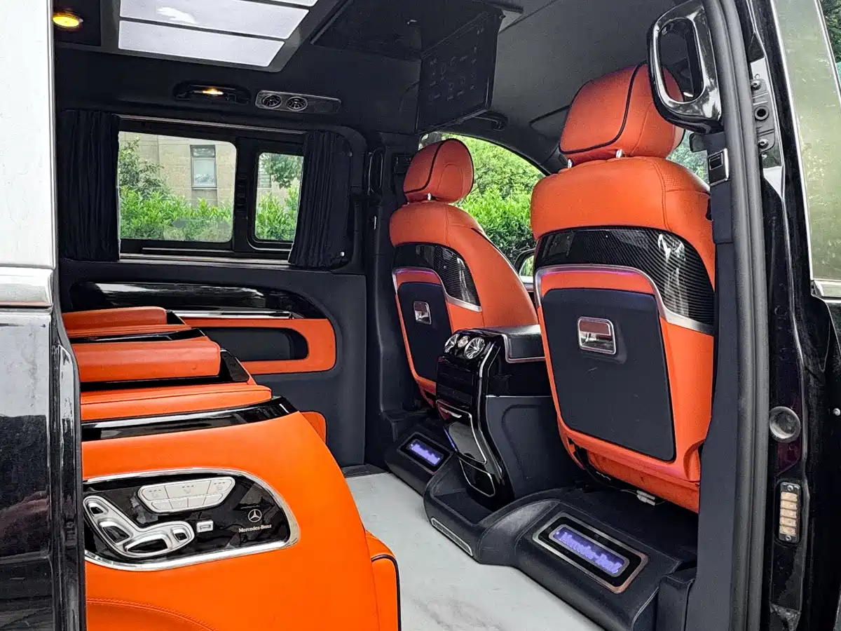 Mercedes-Benz Vito 2020 2.0T Business Edition (7-seater) фото 16