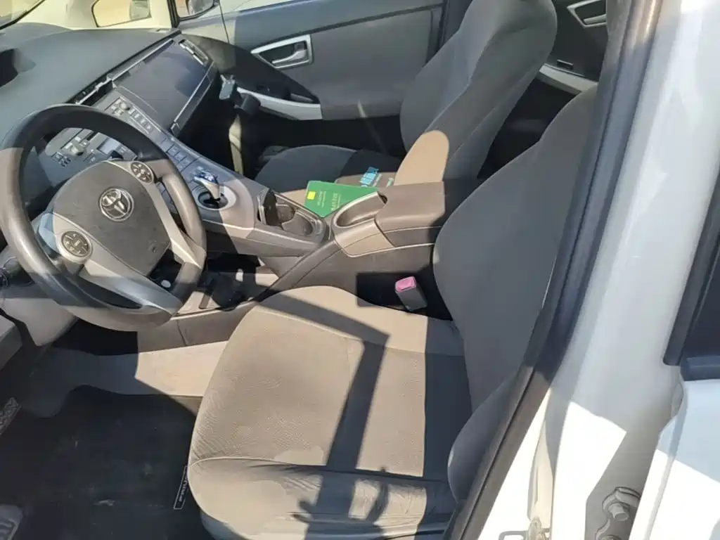 Toyota Prius 2014 2012 1.8L Standard Edition