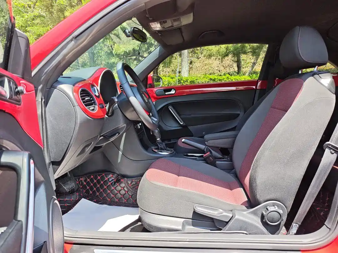 Volkswagen Beetle 2015 280TSI фото 8