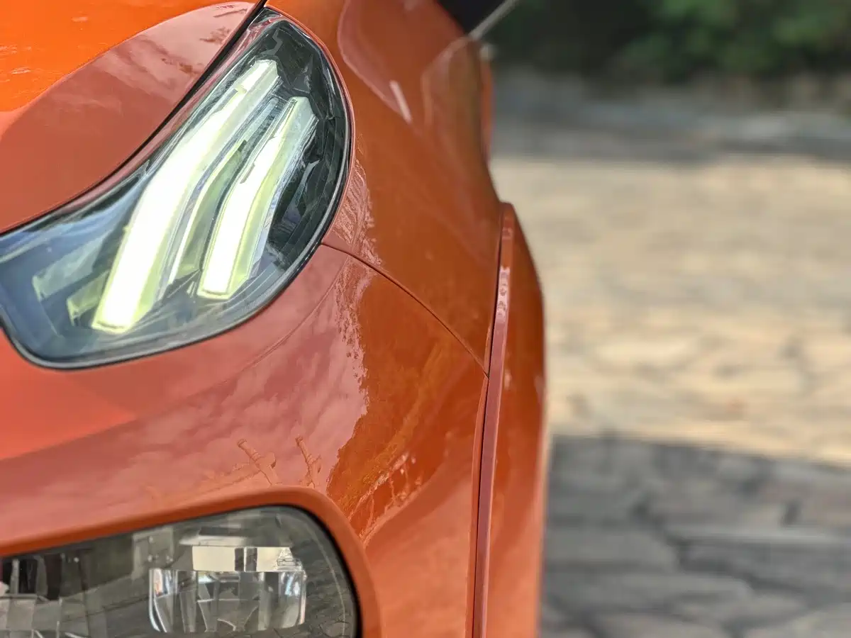 LYNK & CO. 02 HATCHBACK