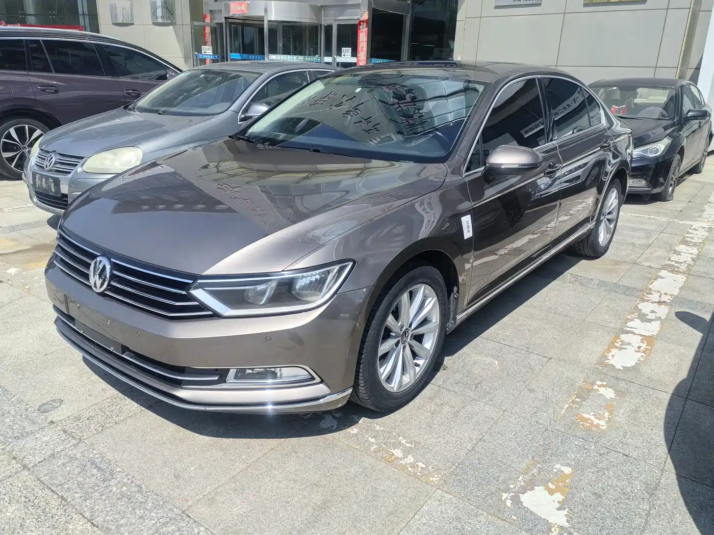 Volkswagen Magotan 2017 330TSI DSG Leading