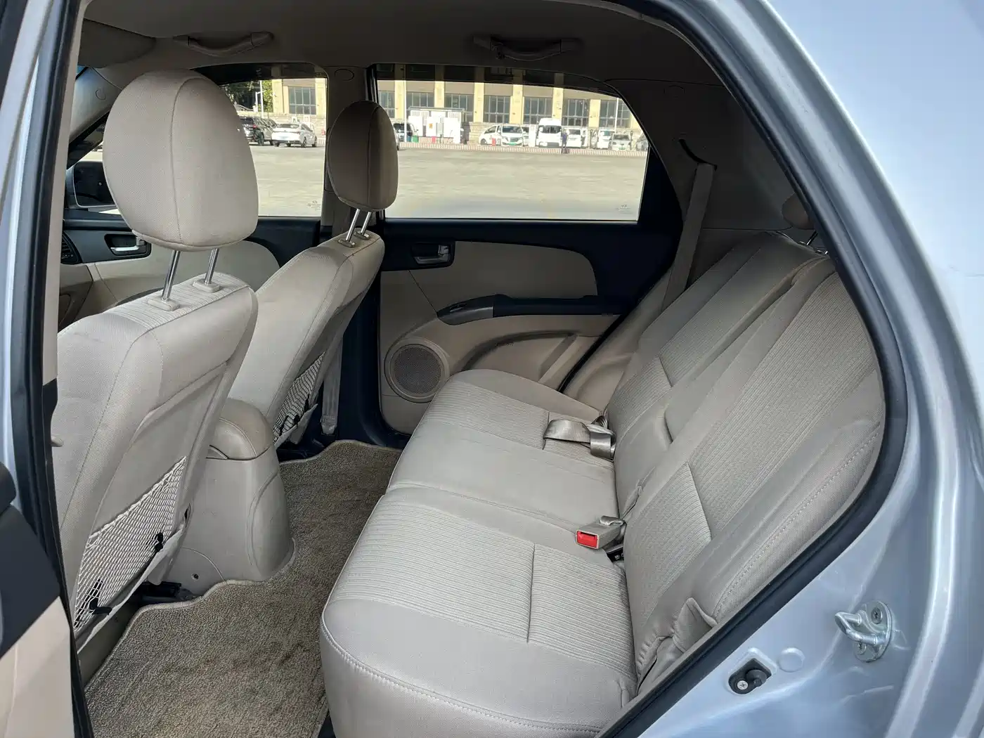 Kia Sportage 2009 2.0L Automatic 2WD GLS Version фото 5