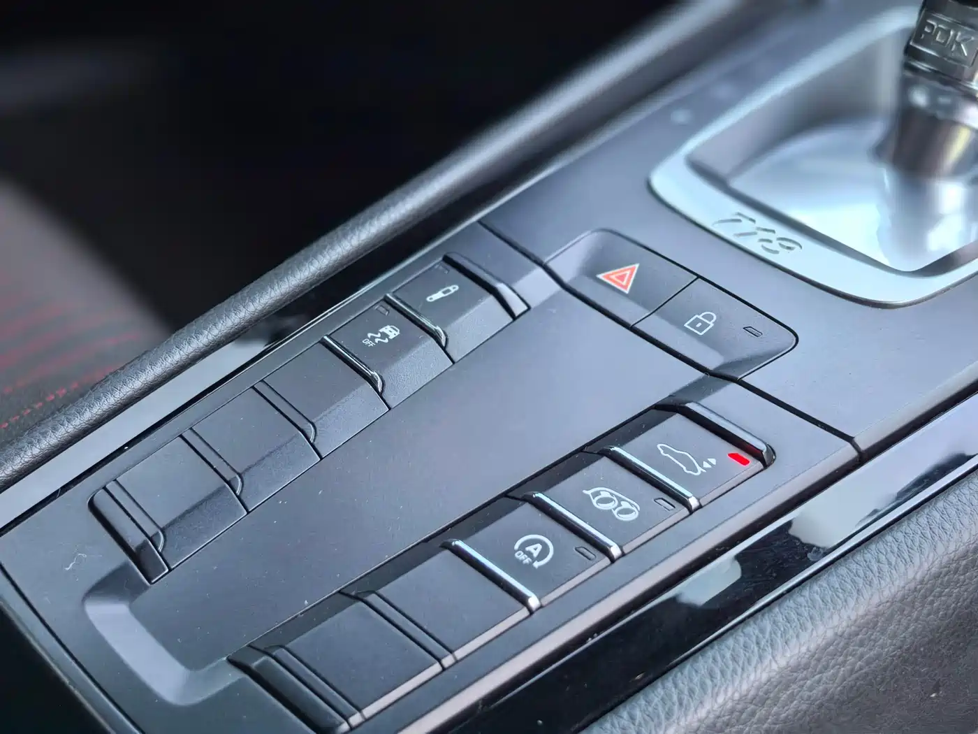 Porsche 718 2019 Cayman T 2.0T фото 13