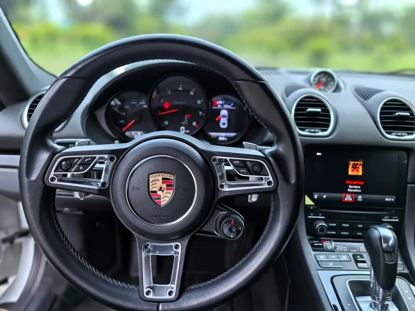 Porsche 718 2019 Cayman T 2.0T фото 16