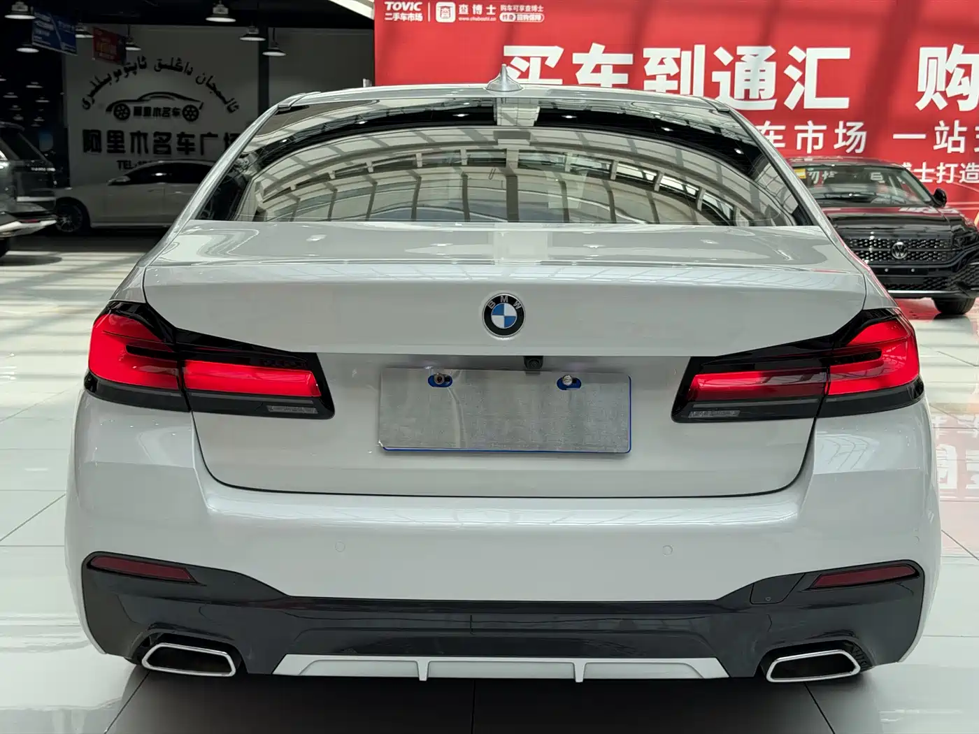 BMW 5 Series 2023 530Li Premium M Sport Package фото 20