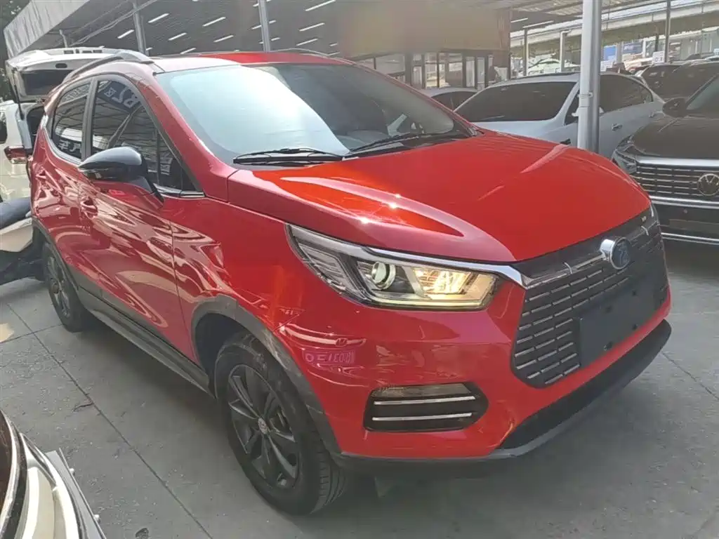 BYD Yuan New Energy 2019 EV360 Smart Connect Premium Edition фото 4