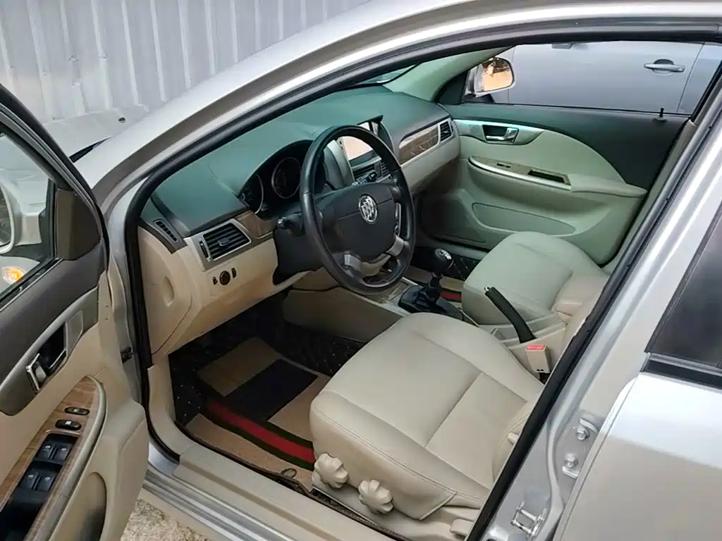 Photo 16 - Buick Excelle