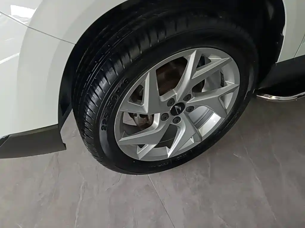 Фото 23 - Jetta VS7