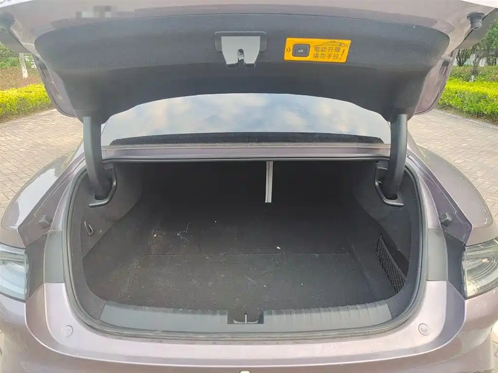Xiaomi Auto Xiaomi SU7 2024 RWD Long Range Intelligent Driving Edition фото 10