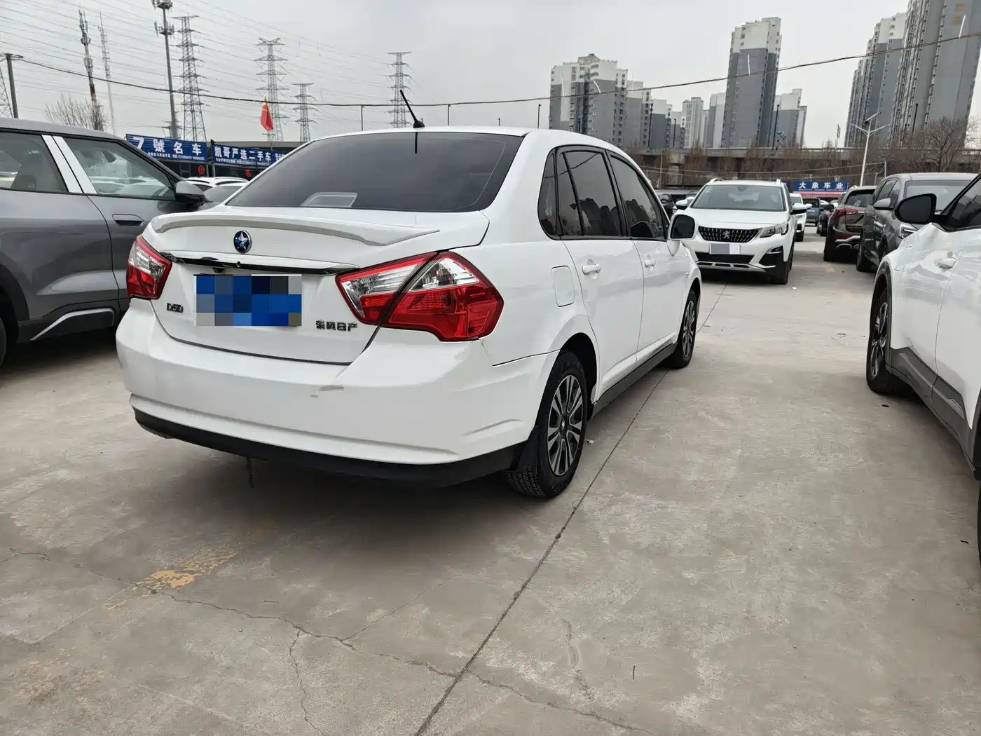 Venucia D50 2014 2013 1.6L Manual Fashion