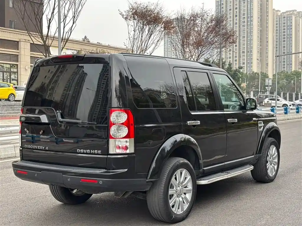 Land Rover Discovery 2012 3.0 SDV6 HSE Diesel фото 4
