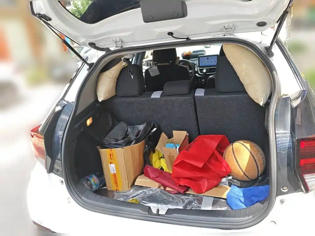 Toyota Yaris, миниатюра 10