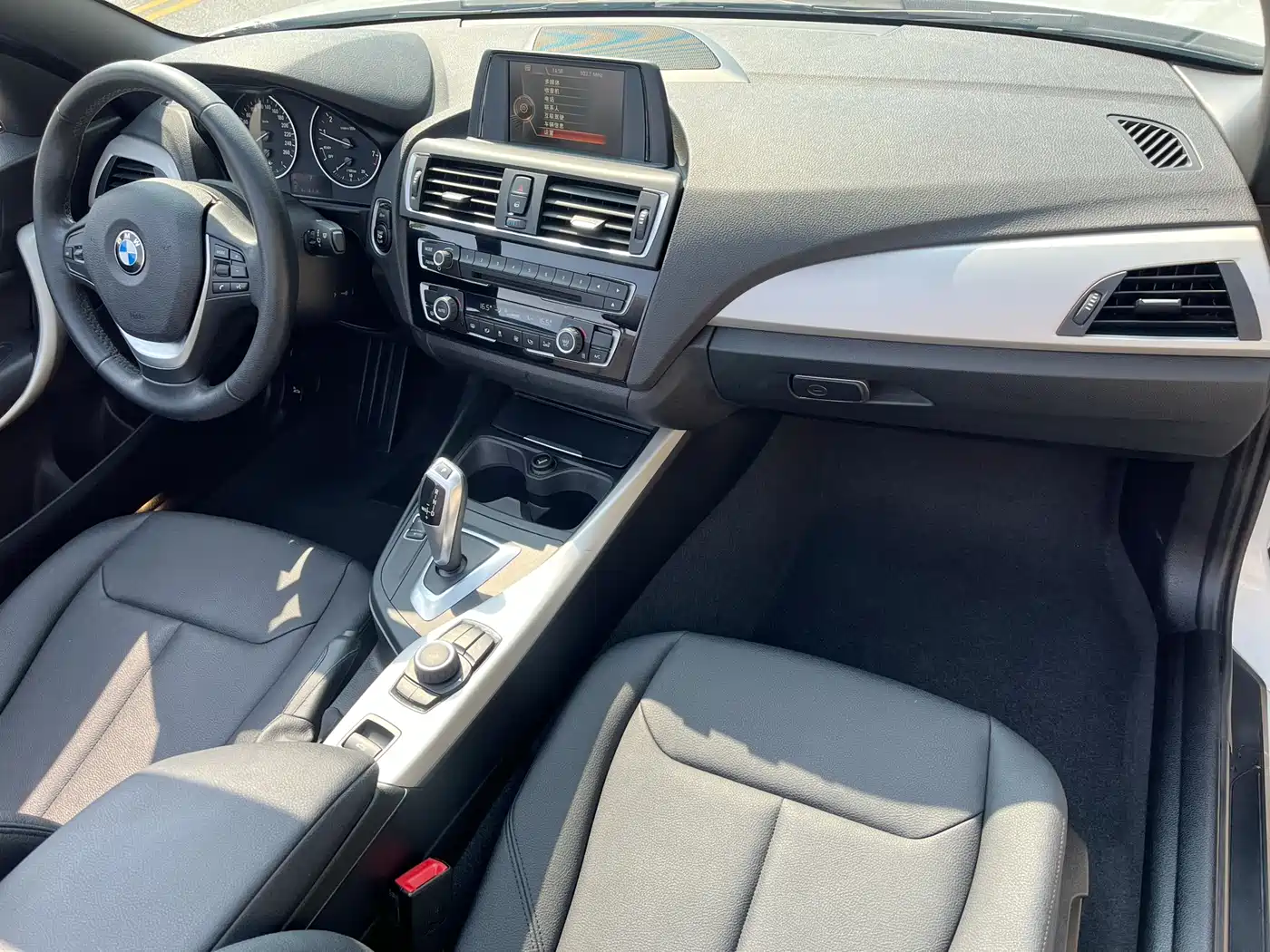 BMW 2 Series (Import) 2017 220i Convertible Coupe Leading фото 12