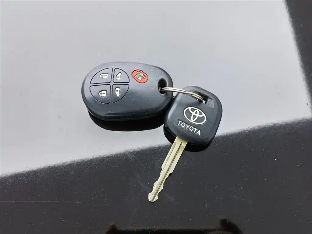 Toyota Sienna 2013 3.5L 4WD Automatic фото 8