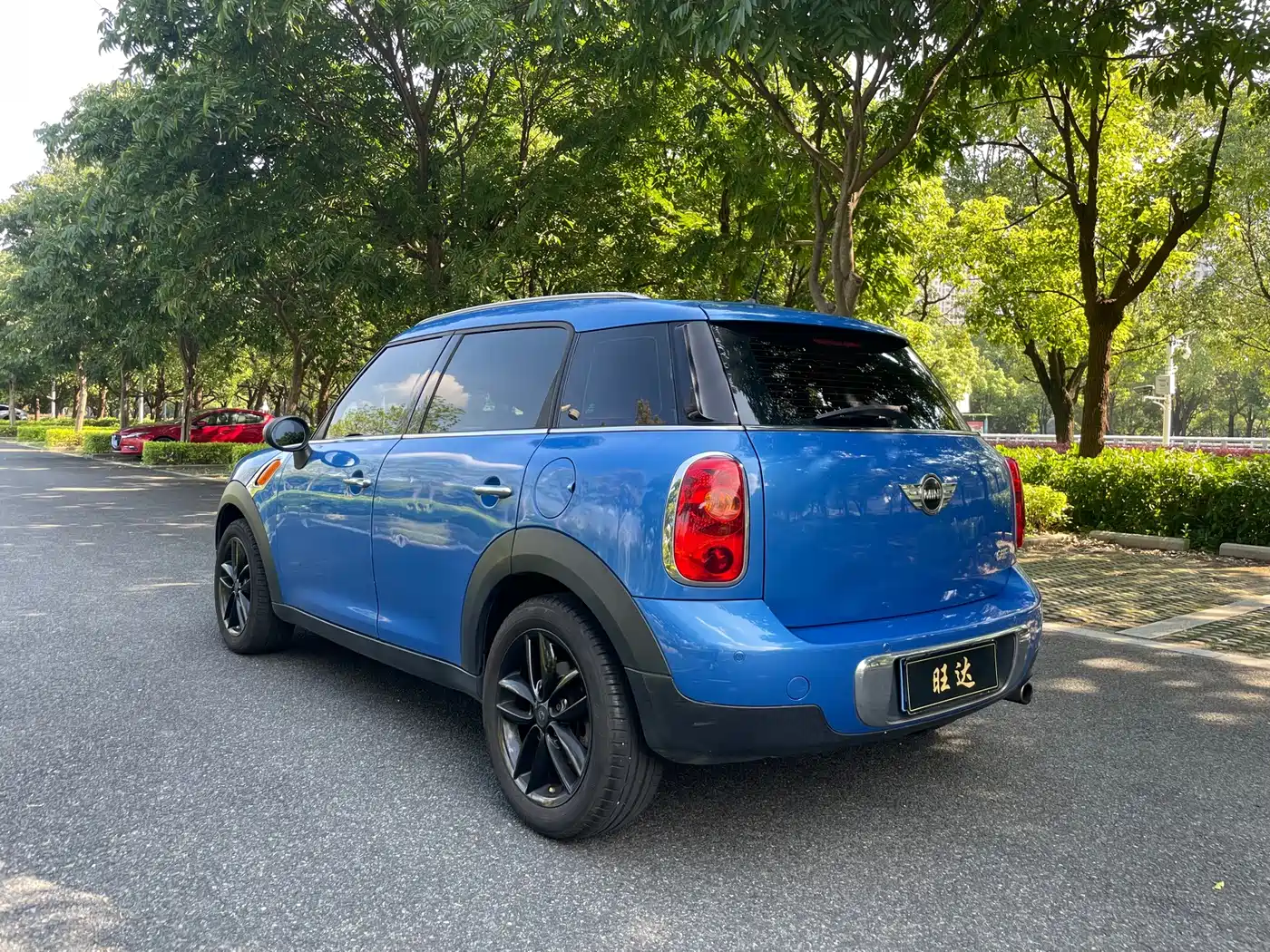 MINI COUNTRYMAN 2012 2011 1.6L ONE
