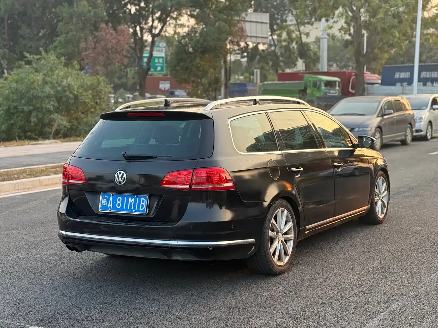 Volkswagen Magotan (Import) 2012 Wagon 2.0TSI Luxury фото 5