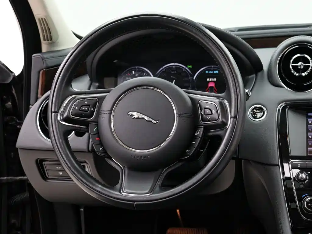 Jaguar XJ 2014 2014 XJL 3.0 SC 2WD Panoramic Business Edition