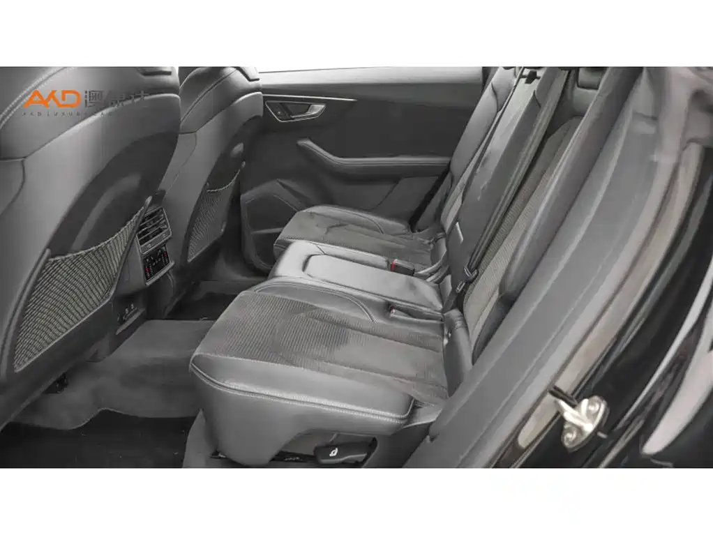Audi Q8 2020 2021 Model 55 TFSI Premium Dynamic