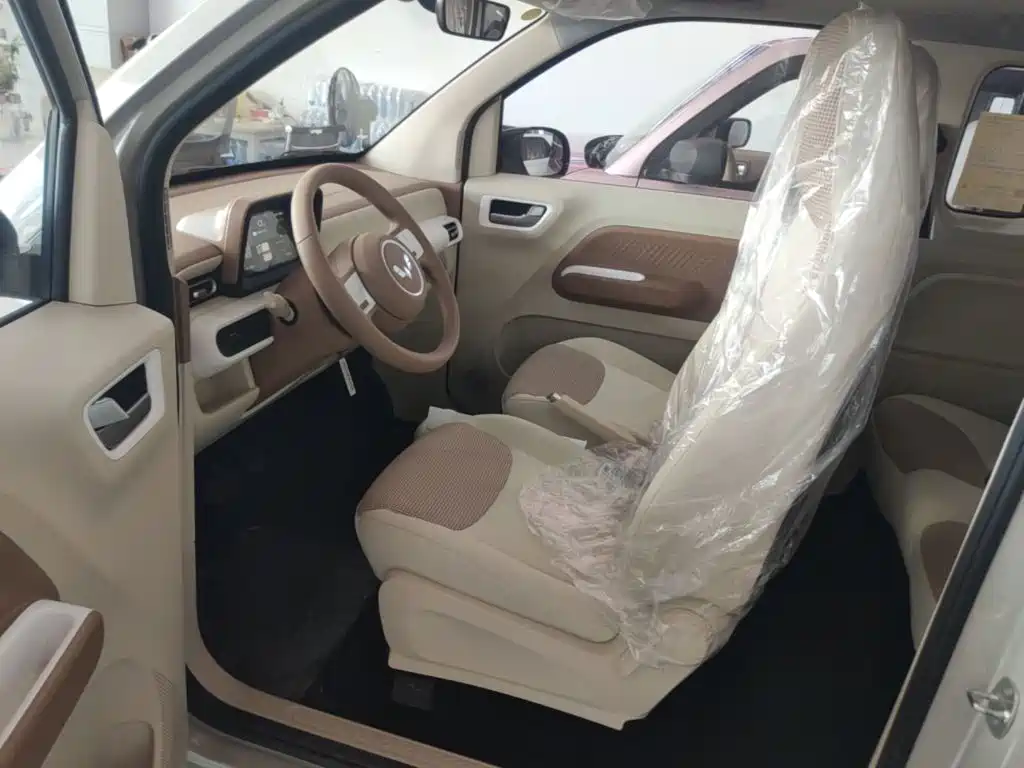 Wuling Motors Hongguang MINIEV 2026 2024 3rd Generation 215km Youth Edition