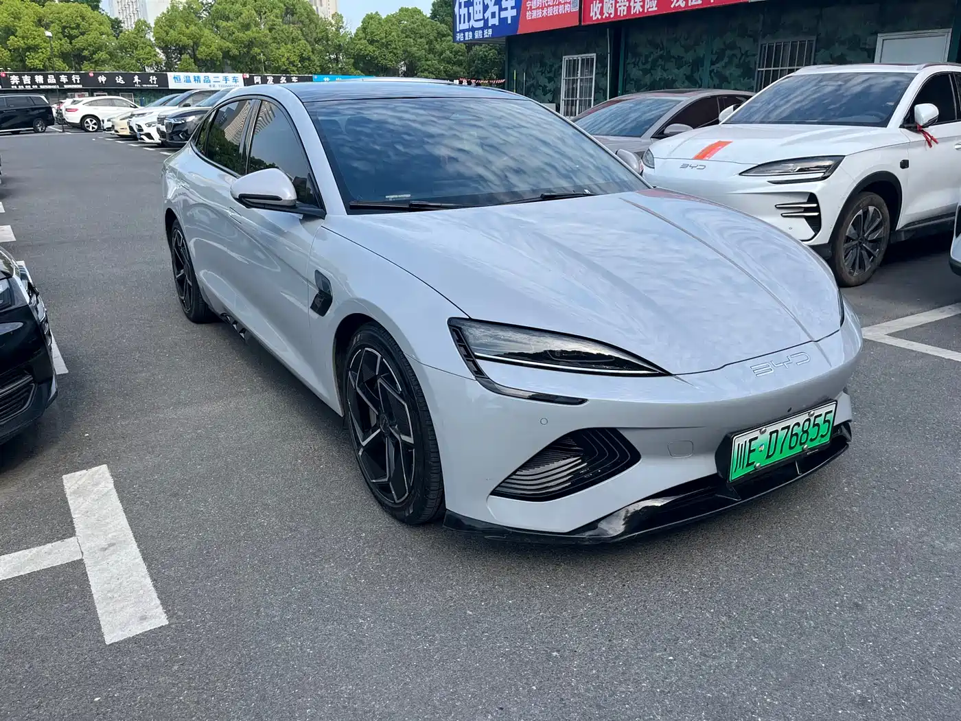 BYD Seal 2023 Champion Edition 700km Premium фото 3