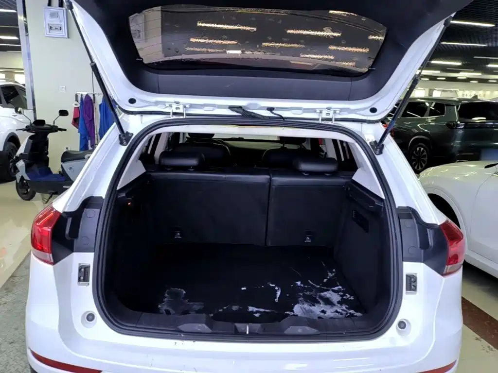 Photo 19 - Haval H2s