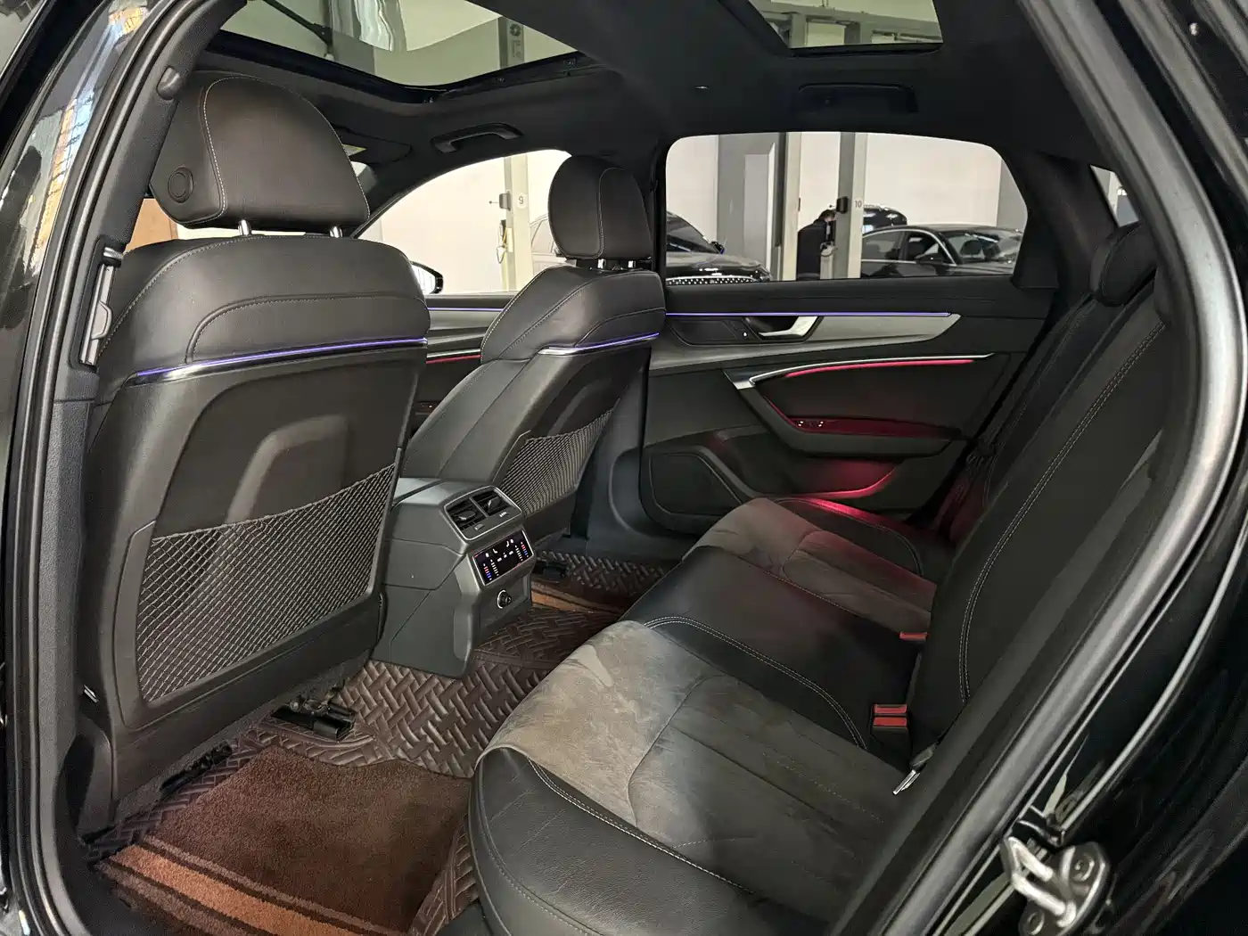 Audi A6L New Energy 2020 55 TFSI e quattro фото 10