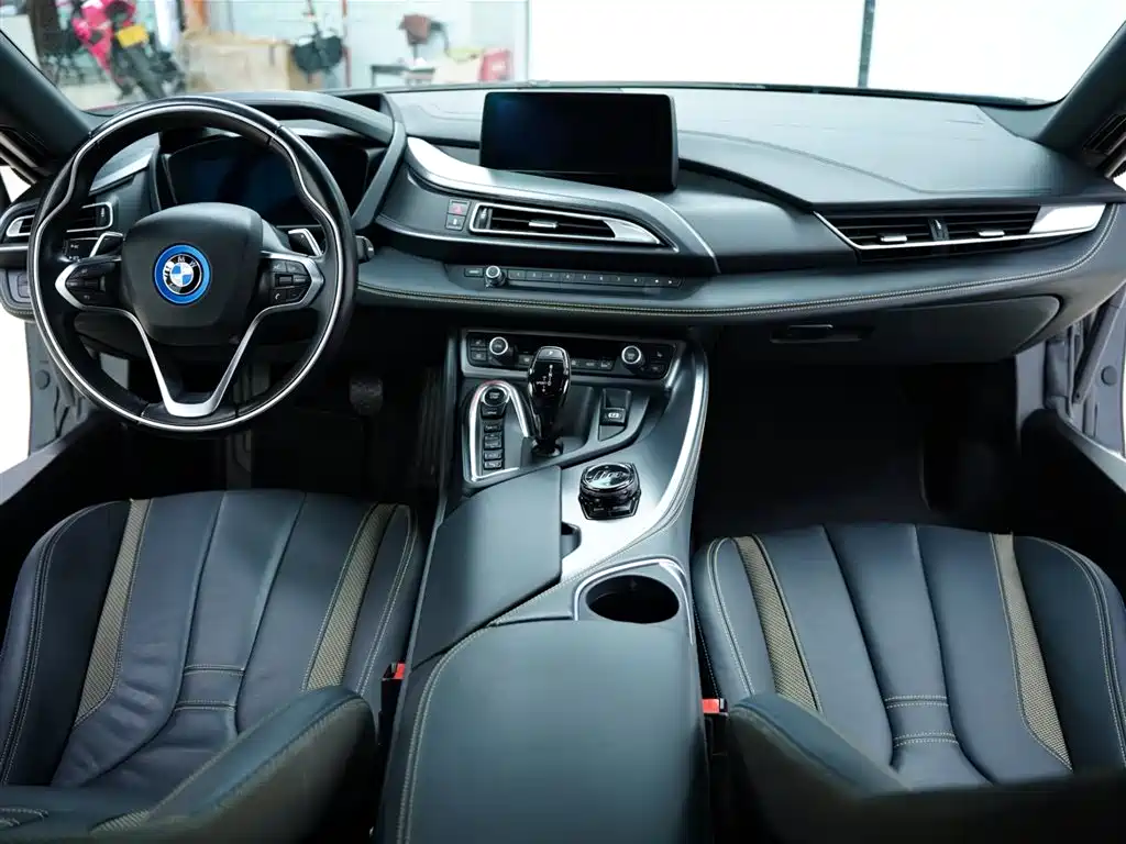 BMW i8 2017 2014 Standard