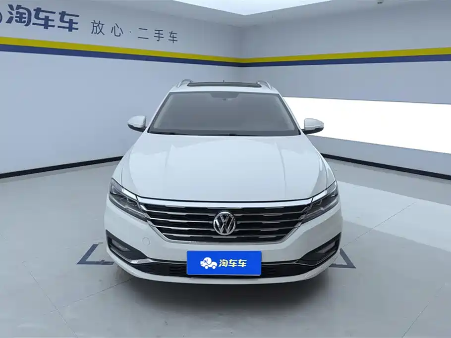 Volkswagen Lavida 2018 Hatchback 200TSI DSG Comfort Edition China V фото 2