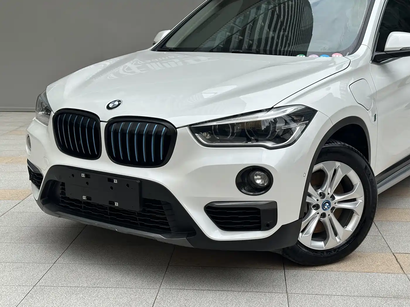 BMW X1 New Energy 2019 xDrive25Le Range Upgrade Edition фото 14