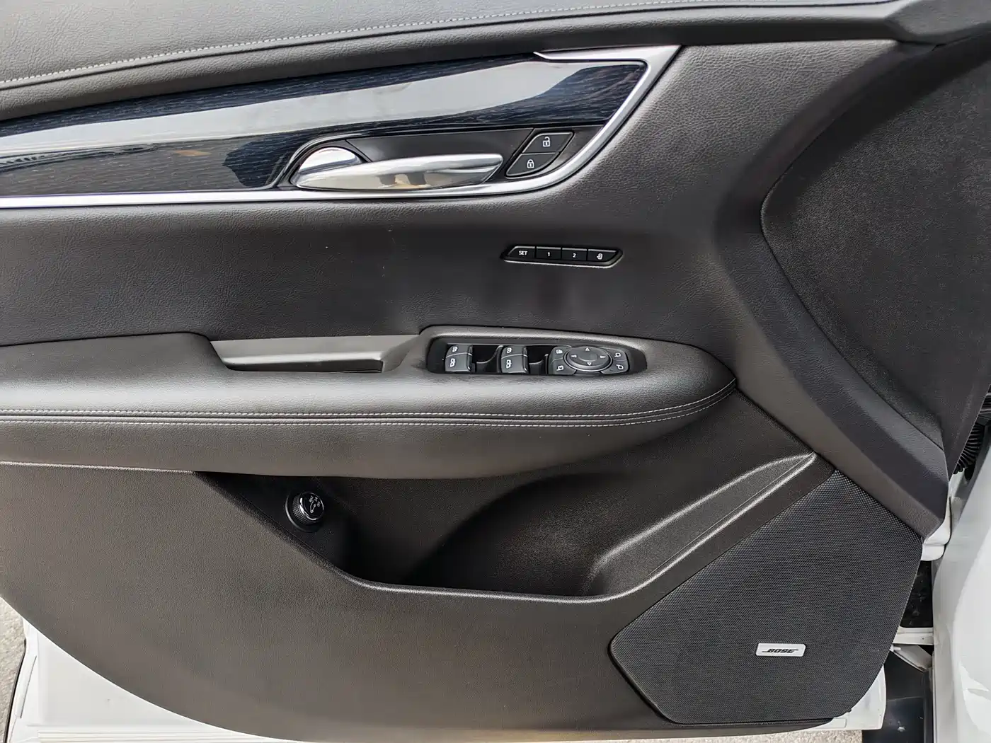 CADILLAC XT5