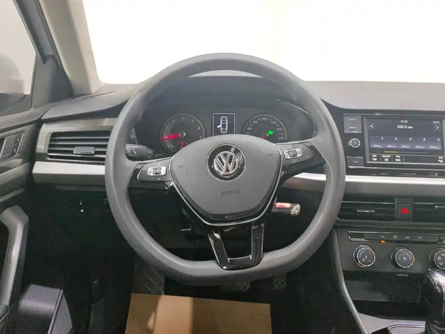 Volkswagen Lavida 2019 1.5L Automatic Comfort Edition China VI фото 15