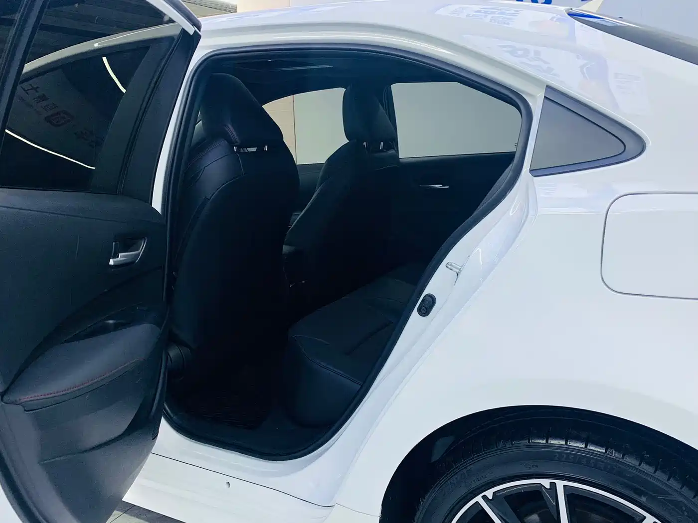 Toyota Levin 2023 185T CVT Sport фото 11