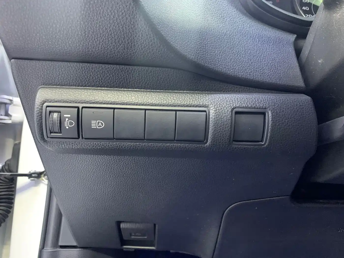 Toyota Levin 2023 185T CVT Sport фото 5