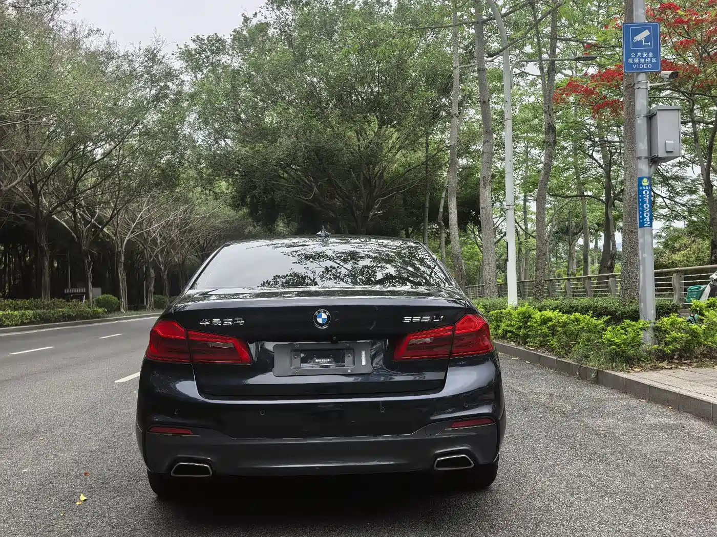 BMW 5 Series 2020 525Li M Sport Package фото 7