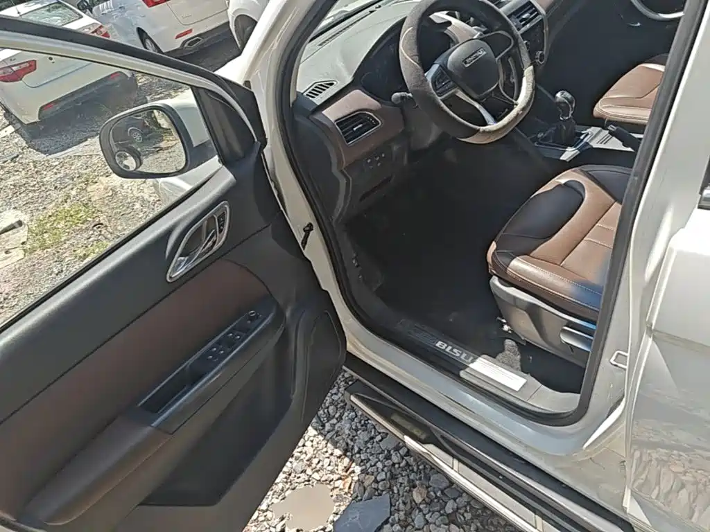 Bisu Auto Bisu T5 2017 2017 1.5T Manual Luxury