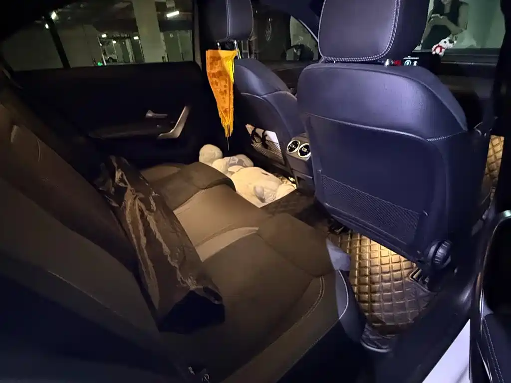 Mercedes-Benz A-Class 2022 A 200 L Sport Sedan Style фото 7