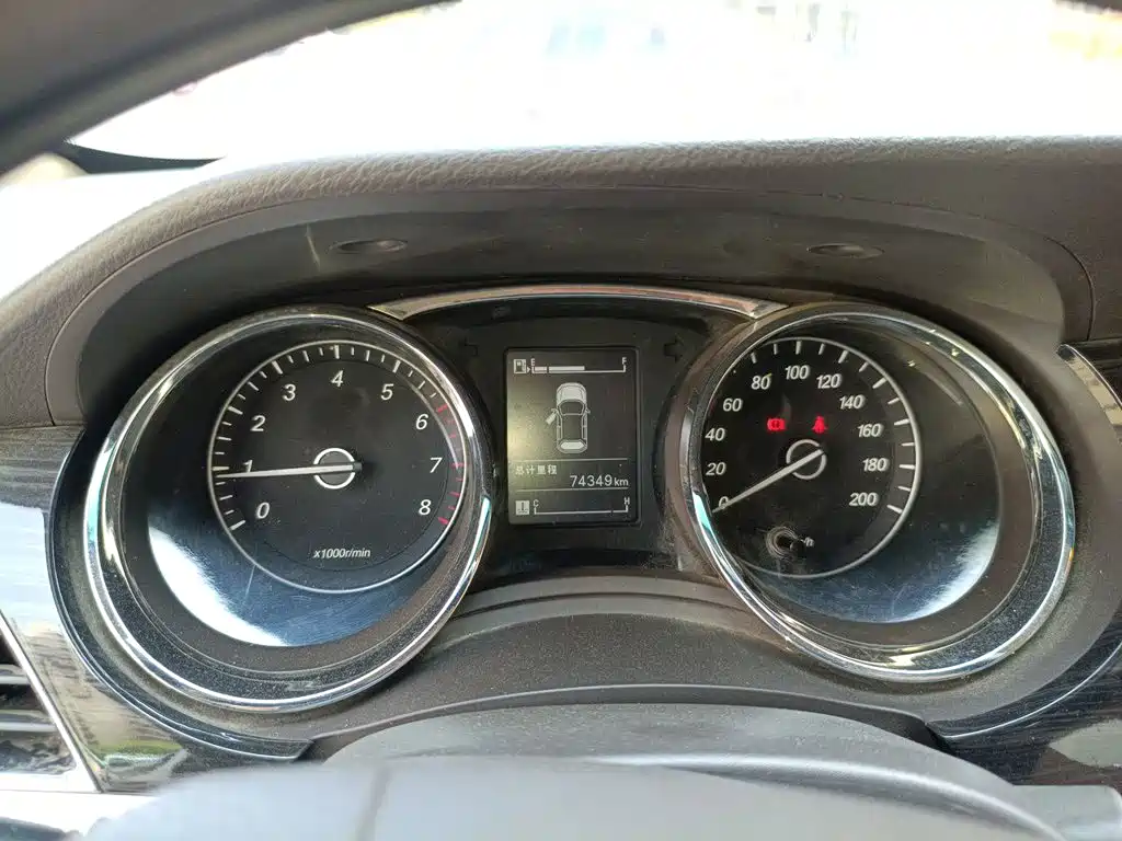 Baojun 730 2015 2016 1.5L Manual Comfort 7-seater China V