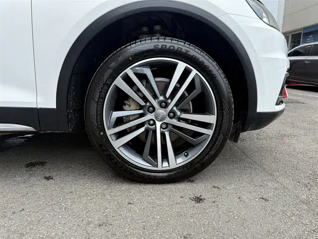 Audi Q5L 2018 45 TFSI Exclusive Elegance China VI фото 17